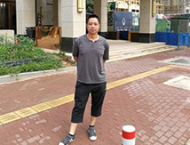 资深设计师---文育